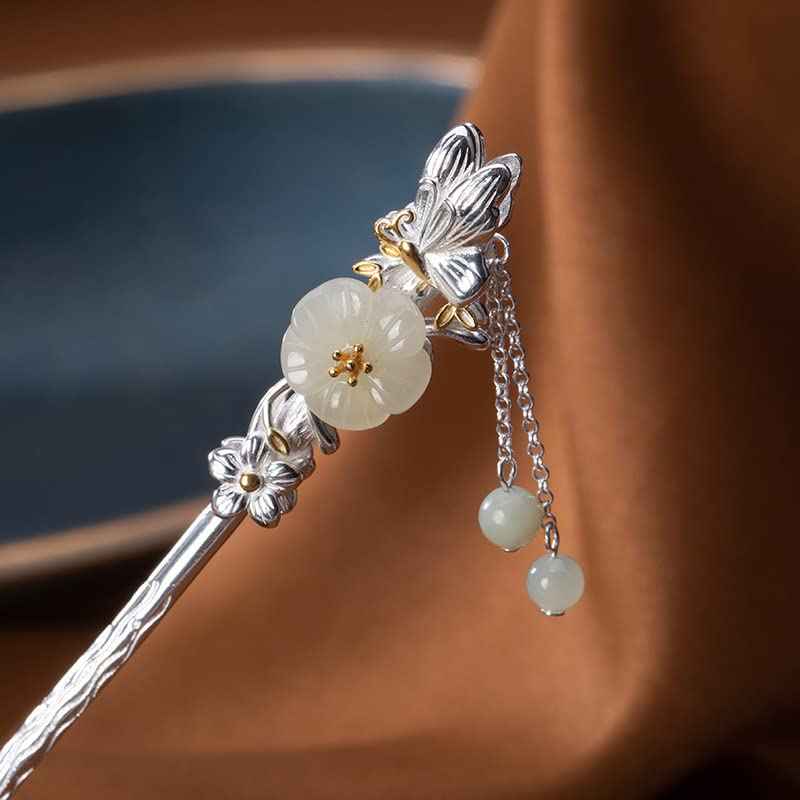 Rabithenn Hotan Jade S925 Silver Hairpin Butterfly with Pearl and Plum Blossom Chinese Hanfu Style Hair Sticks Retro Handmade Hair Clip Hair Accessories for Women Girls Long Hair (Hotan Jade)