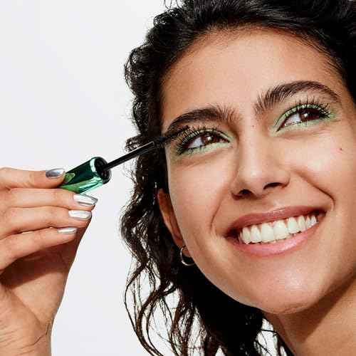 Clinique High Impact High-Fi Full Volume Water-Resistant Mascara | Volumizing, Non-Clumping, Smudge-Proof + Safe For Sensitive Eyes