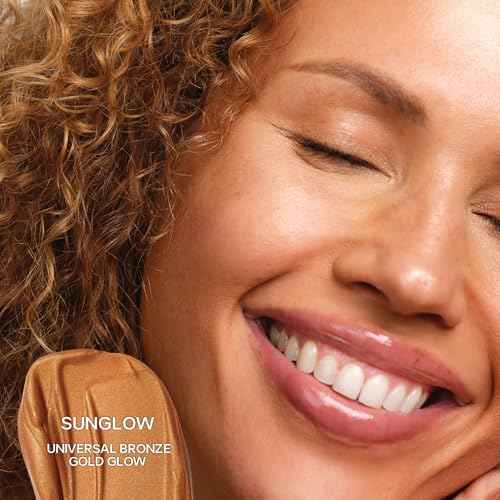 Saie Mini Glowy Super Gel - Hydrating Makeup Primer and Illuminating Glow Serum Enriched with Vitamin C and Squalane Oil - All-Over Liquid Highlighter Makeup for Instant Glass Skin - Sunglow (0.5 oz)