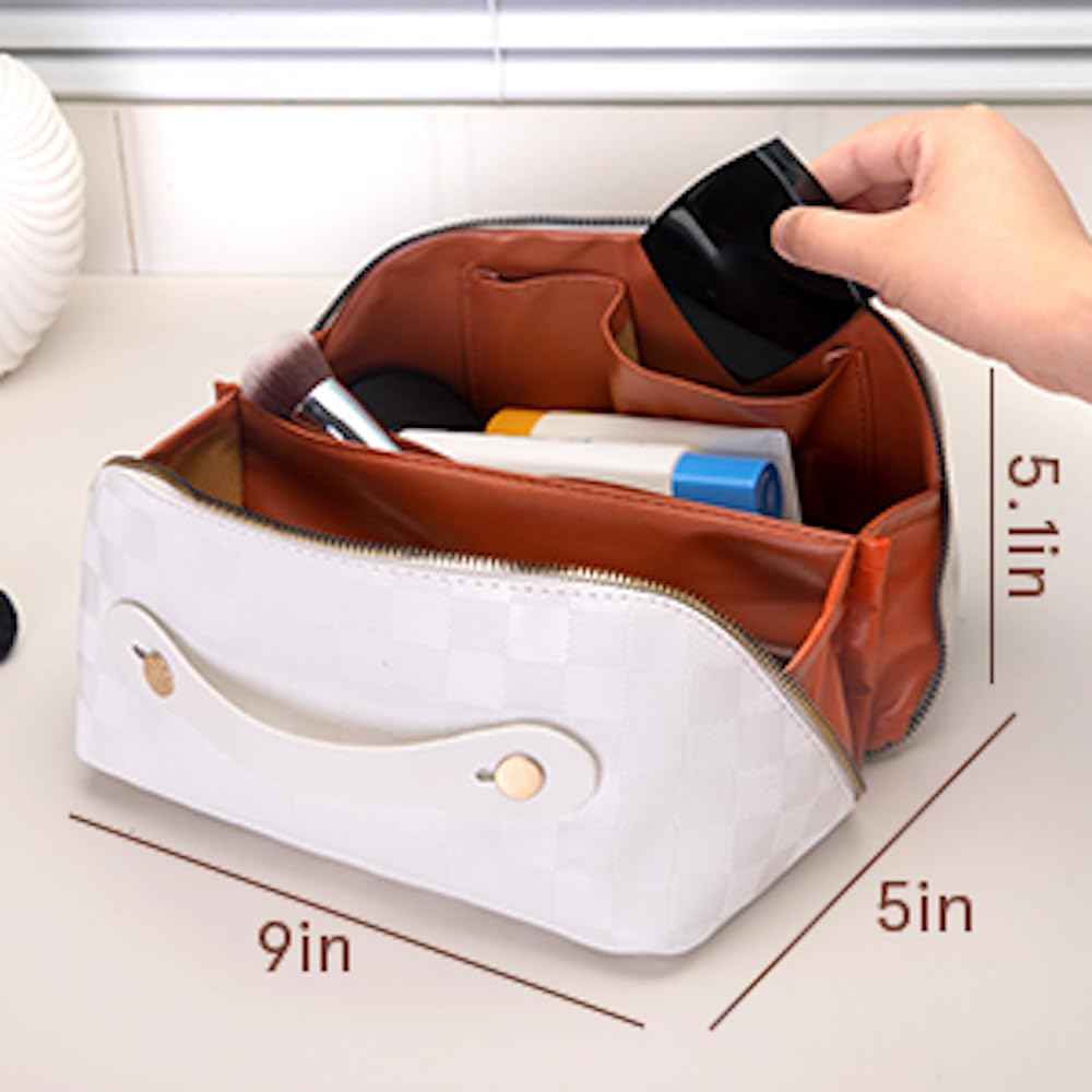 BIVIZKU Large Capacity Brown Checkered Makeup Bags Portable Travel Cosmetic Bags Open-Flat Toiletry Bag for Women Girls Make Up Organizer with Divider Pouch Zipper Bag (white-checkered)