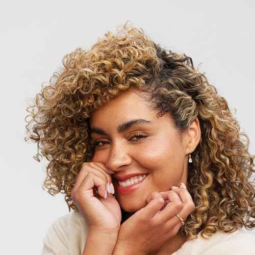 Paul Mitchell Clean Beauty Anti-Frizz Shampoo, Smoothes Hair, Calms Frizz, For Textured, Frizz-Prone Hair