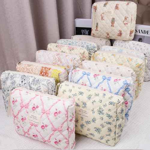 Floral Makeup Bag, Large Cosmetic Bag for Women Girls, Cute Cotton Make up Pouch, Quilted Makeup Bags, Flower Travel Toiletry Organizer Bag(Blue Floral)