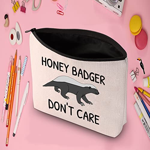 LEVLO Funny Badger Lovers Gifts Badger Don't Care Makeup Bags Wild Animals Travel Case(Badger Don't Care)