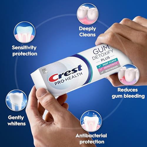Crest Gum Detoxify Plus Antibacterial Fluoride Toothpaste - 4.5 oz (3 Pack)