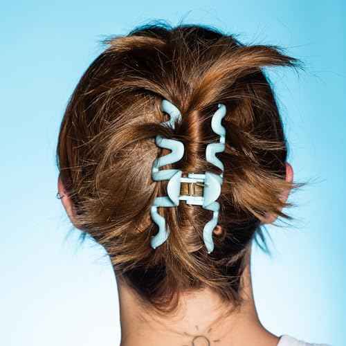 Gimme Beauty Medium Hair Trend Alert Twists & Buns - Break-Resistant, Recycled Plastic Clip - Non-Slip, Firm Hold Clip for All Hair Types - Trendy Wave Design - Black/Blue