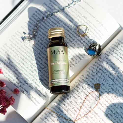 Premium Liquid Collagen for Women | 10,000 mg of Marine Collagen | Red Berries and Grape Flavor | Supports Skin, Hair & Nails | Beauty Supplement | Box with 10 Shots