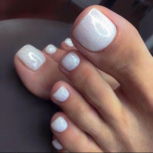 White Press on Toenails Glitter Press on Nails Short Square Sparkly Shimmer Jelly Fake Toenails with Holographic Designs Reusable Full Cover Glitter Toe Fake Nails Velvet Acrylic Toenails for Women