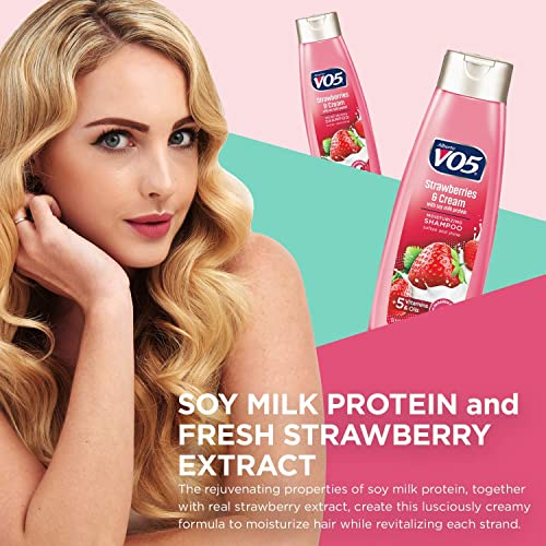 Moisture Milks Shampoo, 15 Oz, Strawberries by Vo5 (Pack of 2)