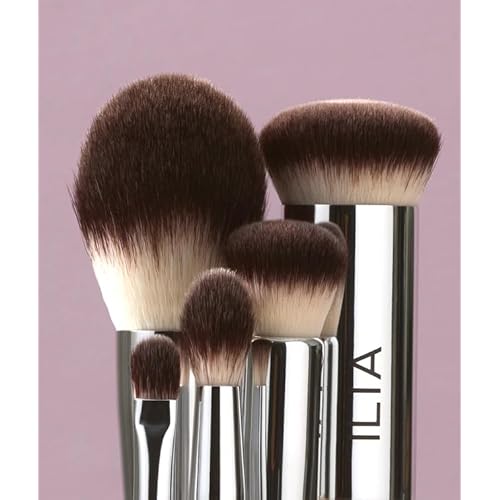 ILIA - Perfecting Buff Brush | Versatile Brush For Cream or Liquid Products Made with Aluminum + Soft, Vegan Bristles | Smooth Finish | Expertly Crafted | Non-Toxic, Vegan, Cruelty-Free, Recyclable