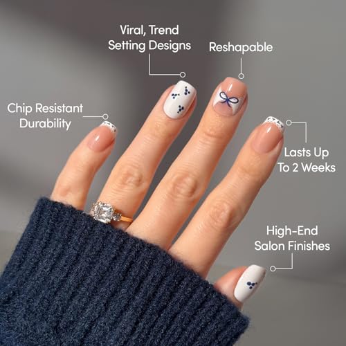 Glamnetic Press On Nails - Blue A Kiss | Short Squoval Design Kit