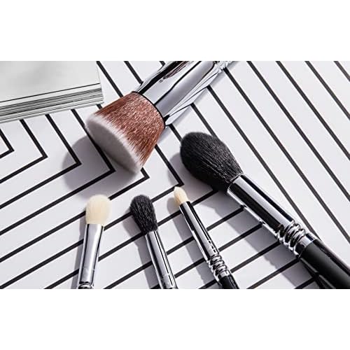 Sigma Beauty Professional F35 Tapered Highlighter synthetic Face Makeup Brush with SigmaTech¢ç fibers for Highlighting and Contouring