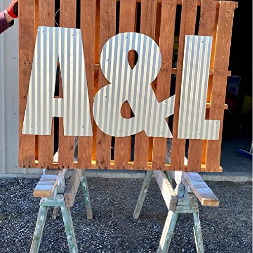 Corrugated Metal Letter (9 Inch, heart)