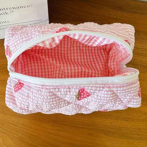 Cotton Quilted Makeup Bag Coquette Accessories Make up Bag Organizer Cute Floral Cosmetic Pouch Travel Makeup Bag for Women strawberry
