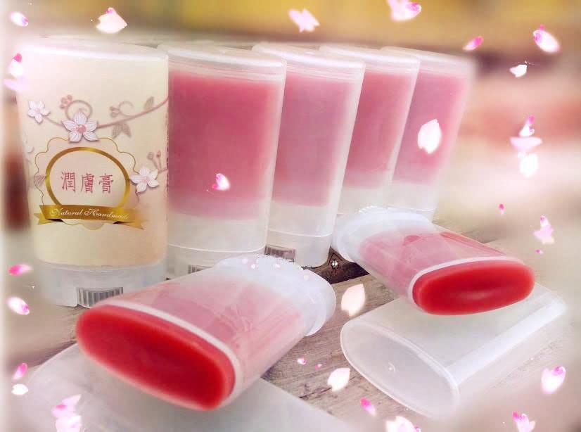 10 PCS plastic empty 15g Pink oval shape lip balm tube deodorant containers 0.5oz lipstick tube small wax packing container