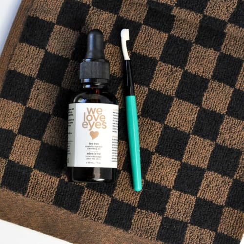 We Love Eyes Natural Tea Tree Eyelid Cleansing Oil & Scrub Brush Kit