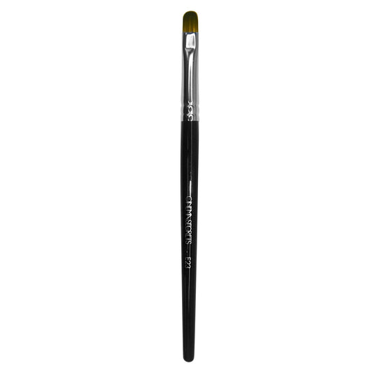 Cinema Secrets E23 Flat Filbert Eyeshadow Brush