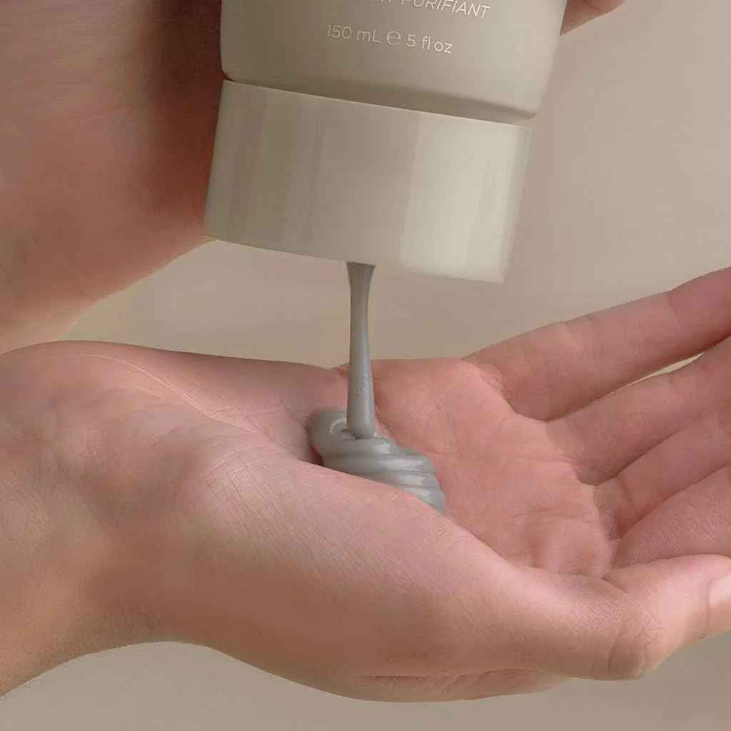 COLLEEN ROTHSCHILD Gentle & Clear Purifying Cleanser | For Blemish-Prone, Sensitive & Reactive Skin | Removes Impurities & Unclogs Pores | With Salicylic Acid & Niacinamide | Fragrance-Free (5 fl oz)