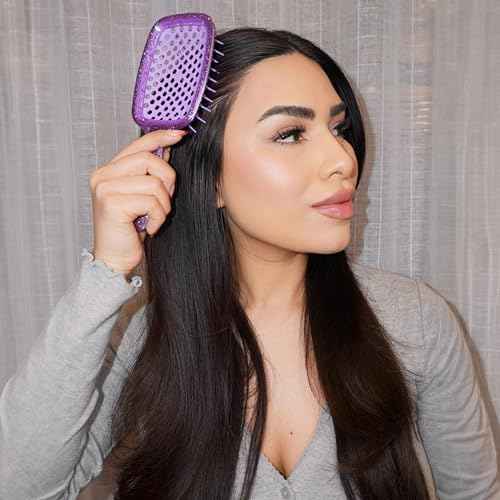 FHI Heat UNbrush Detangling Brush for Pain-Free Brushing on All Wet or Dry Hair Types ? Durable DuoFlex Anti-Static Bristles, Lightweight Handle, Vented Hair Brush