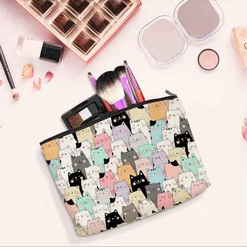 Cute Cats Makeup Bag Cat Gifts Cat Lover Gifts for Women Cats Stuff Decor Kawaii Animal Christmas Birthday Gifts for Women Animal Pet Owner Girl Daughter Best Friend Her Sister Travel Toiletry Bag