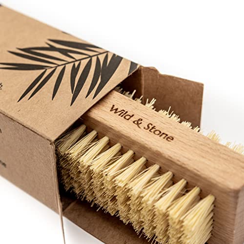 Natural Wooden Nail Brush with Sisal Bristles - Plastic-Free