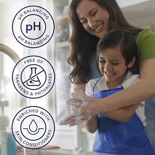 Safeguard Liquid Hand Soap, Micellar Deep Cleansing, Washes Away 99% Bacteria, Made with Natural Moisturizers, Enriched with Skin Conditioners, Coconut & Lavender Scent Twin Pack, 15.5 oz (Pack of 2)