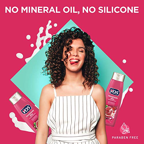 VO5 Moisturizing Shampoo - 12.5 Fl Oz - Pomegranate Bliss - Grape Seed Extract Leaves Hair Looking Vibrant and Beautiful