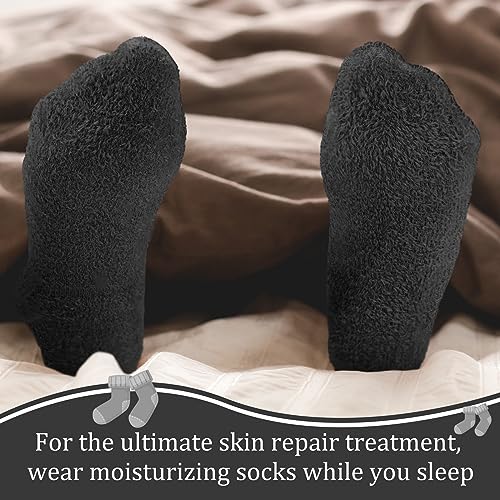 Janmercy Black Aloe Moisturizing Socks 3 Pairs Non-Slip Fuzzy Footwear