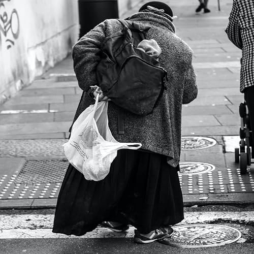 Homeless Care Package Supplies Bulk Winter Kit with Blankets Socks & Hygiene Items