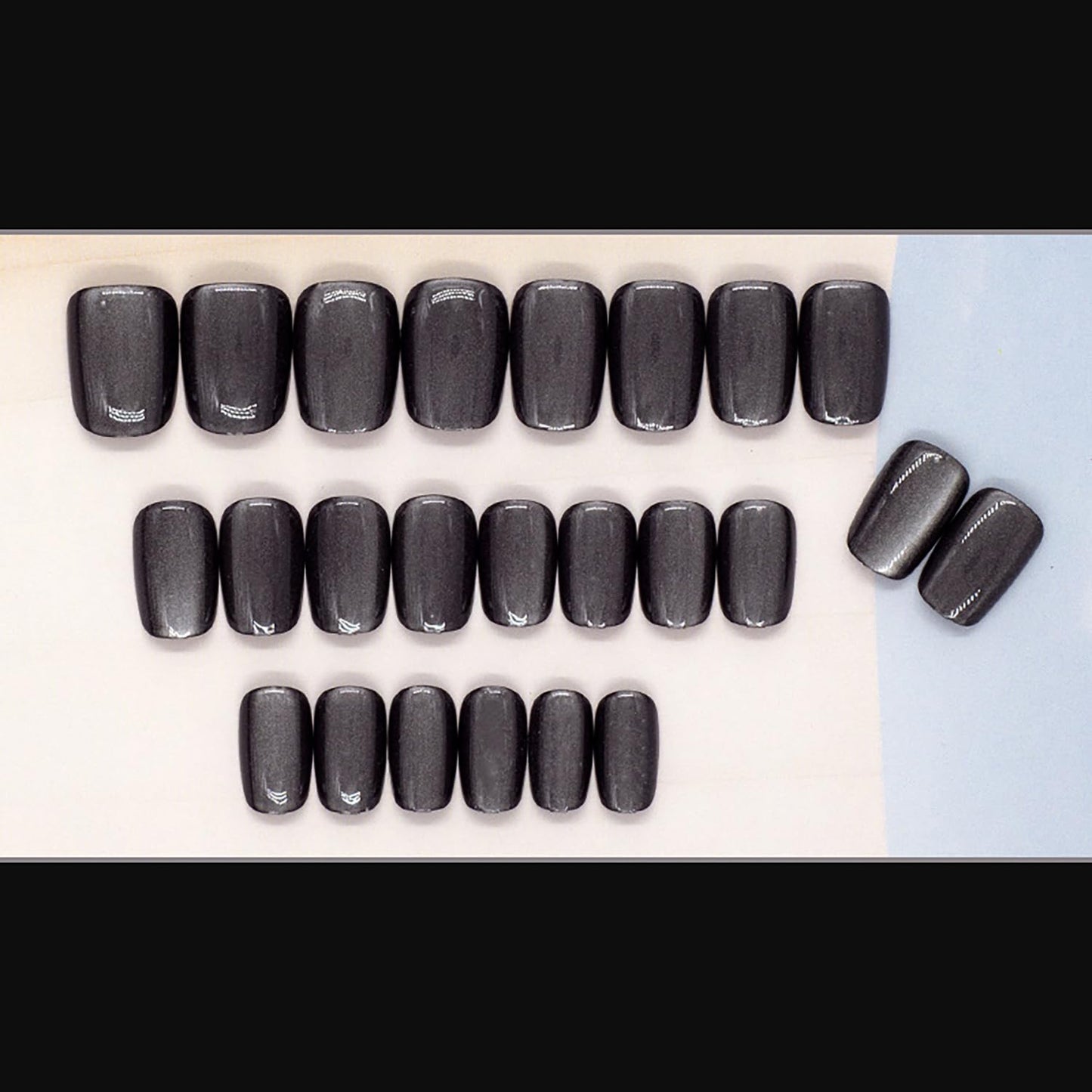 24 Pcs Black Press on Nails Short Square RIICFDD Cat Eyes Fake Nails Acrylic Press on Nail with Solid Color Designs Sparkly False Nails Glossy Full Cover Spring Summer Glue on Nails for Women Girls