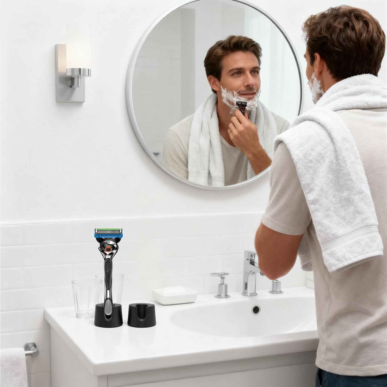 MEIJIAYOU Razor Holder Compatible with Gillette Razor,2 Pack Anti-slip ABS Draining Razor Stand Compatible with Gillette Razor For Bathroom,2PCS Cleaning Brushes Included