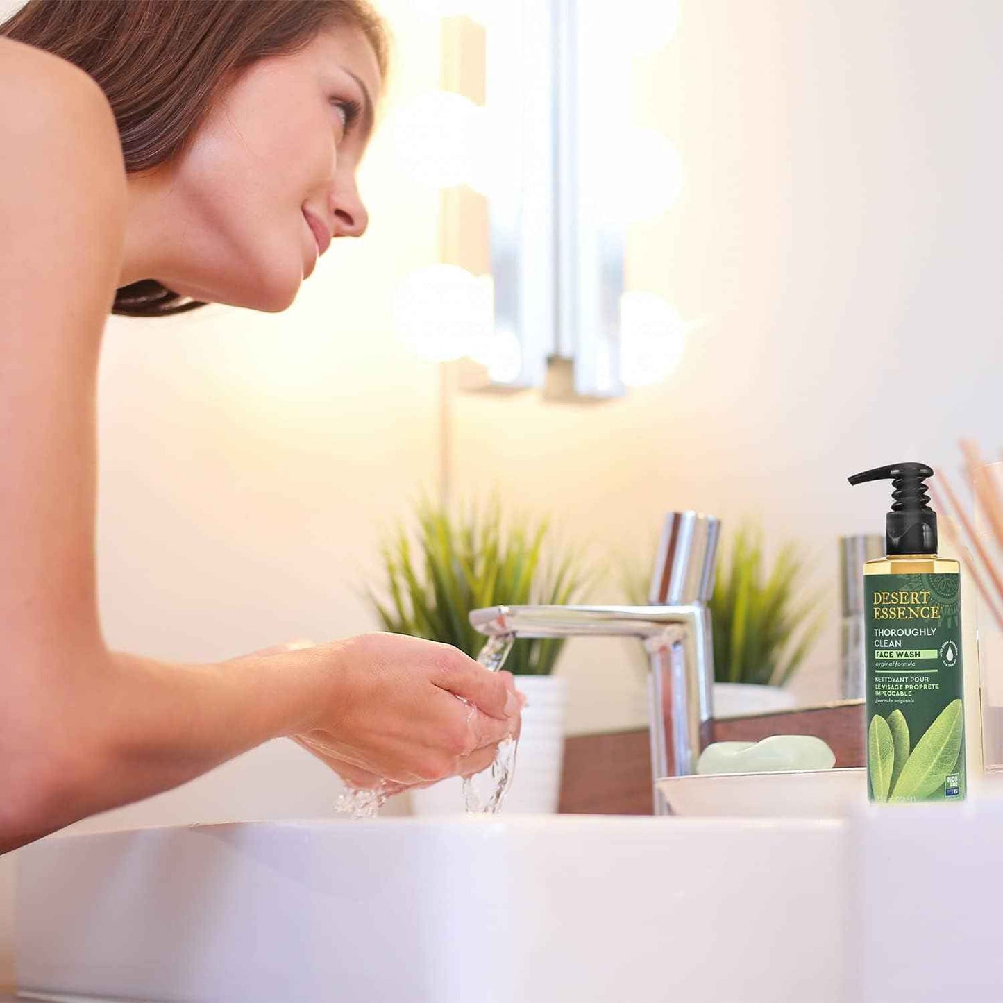 Desert Essence Face Wash Thrghly Clean Refill