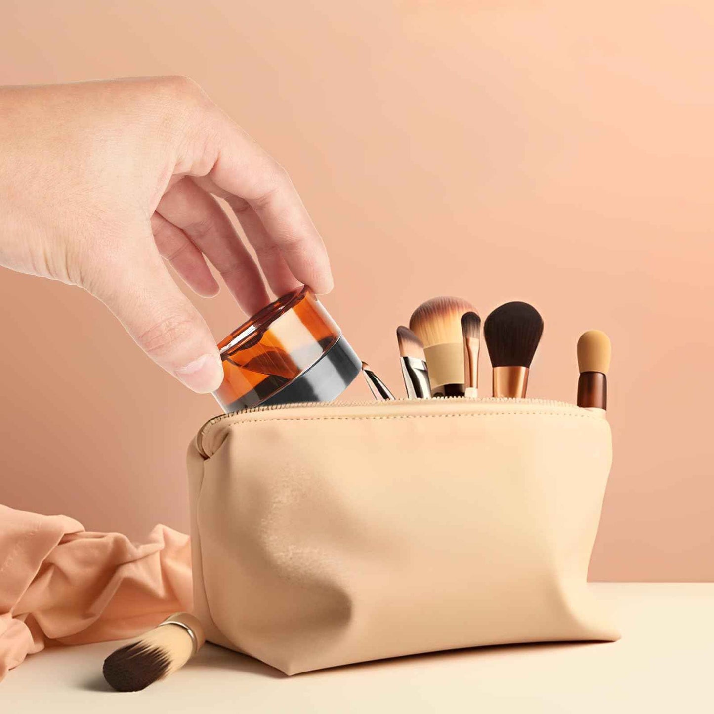 ABuff 100 Pack 1oz Amber Plastic Jars with Lids 30ml Empty Cosmetic Jars Leak Proof Container Refillable Makeup Containers Travel Cosmetic Containers for Lotions Sample Cream