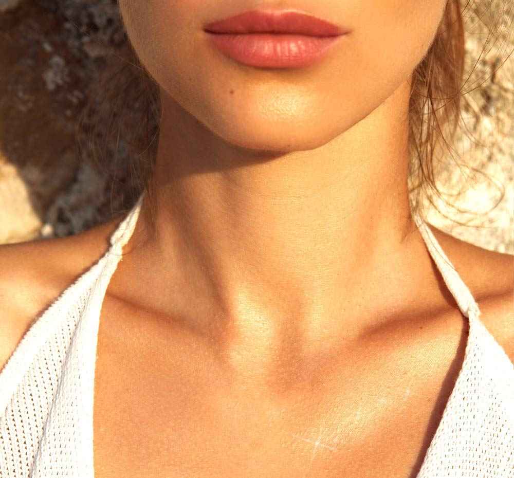 FarmHouse Fresh Lustre Drench Instant Glow Dry Oil, Vitamin K Body Oil, Lightweight Golden Shimmer, Fast-Absorbing, 4 Fl Oz