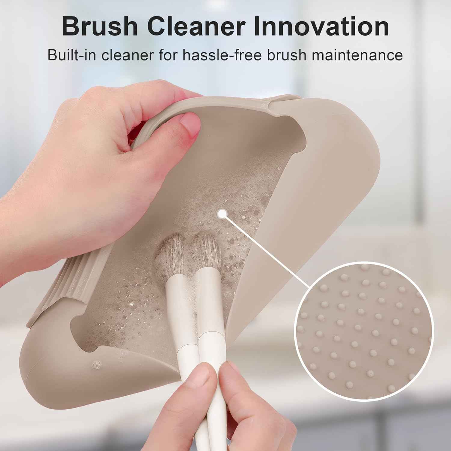 Silicone Makeup Brush Holder Travel Cosmetic Bag,Travel Make up Brush Holder,Anti-Fall Out Magnetic Closure,Essentials for Women (Khaki)