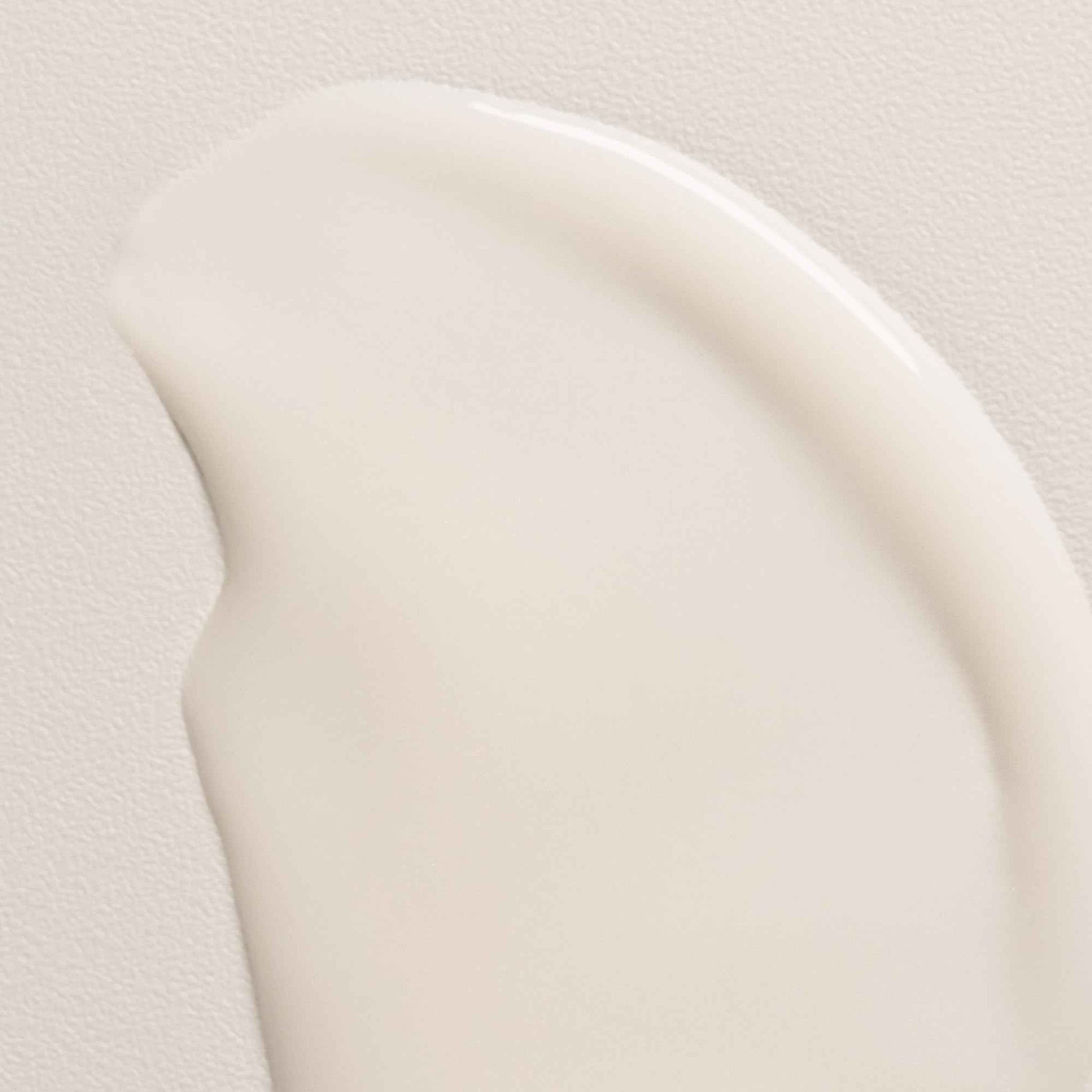 Davines LOVE Curl Cream, Weightless Curl Defining Leave-On Serum For Curly And Wavy Hair, Residue-Free Softness and Shine, 5.07 Fl Oz