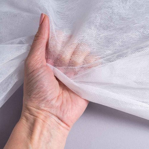 Amira Beauty White Disposable Massage Table Sheets 50 Roll – 31.5" X 70" 30 Disposable Bed Sheets for Travel - Soft & Durable Massage Bed Cover – Spa Bed Cover Lash & Facial Table Cover – Drape Sheets