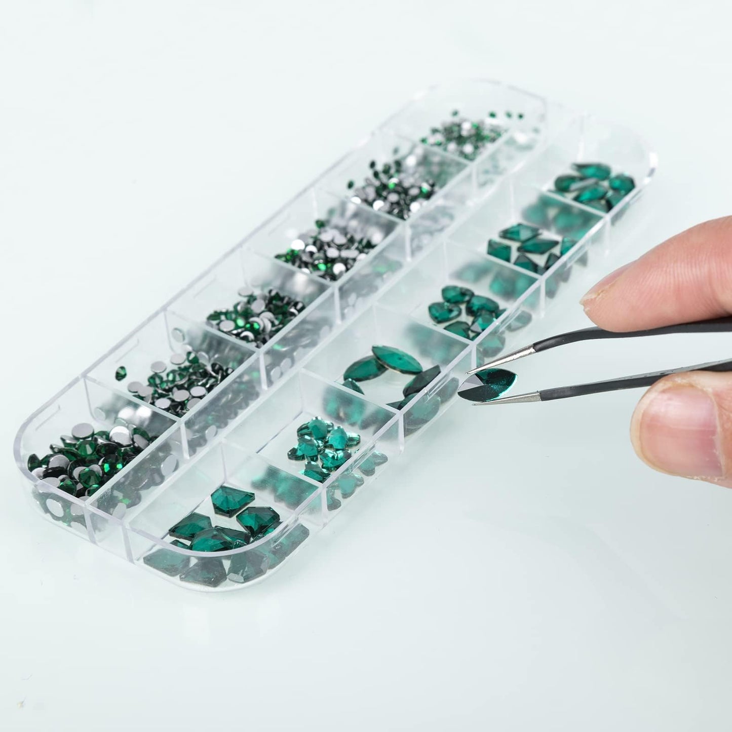 QEZEZA Nail Art Rhinestones Kit, Rhinestone Nail Face Gems, Nail Art Ab Flatback Rhinestones Gems Stones with Storage Organizer Box, (1.5mm - 10mm) 1000PCS 12 Sizes - Emerald Green