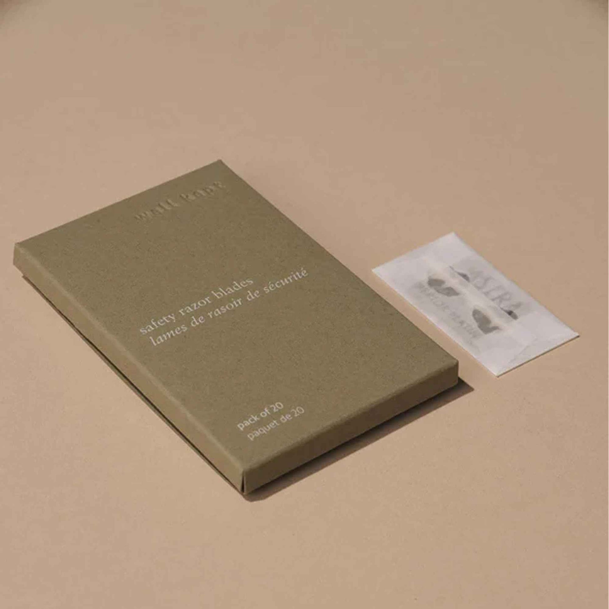 Well Kept Safety Razor Blades Refill - Pack of 20 - Made of Stainless Steel