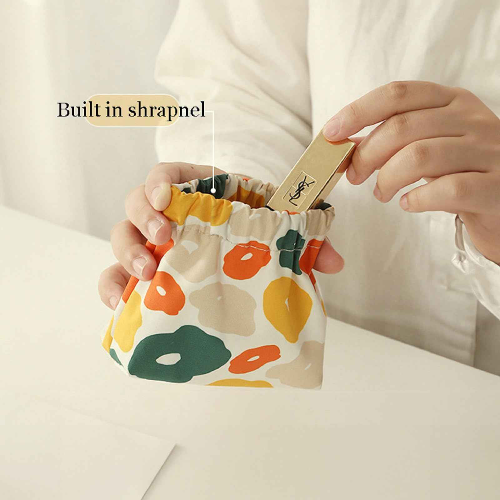 MIAO JIN 4 PCS Small Coin Purse Bulk, Squeeze Mini Coin bag Pouch Kit Pouch Accessories Organizer for Headphones Jewelry Women
