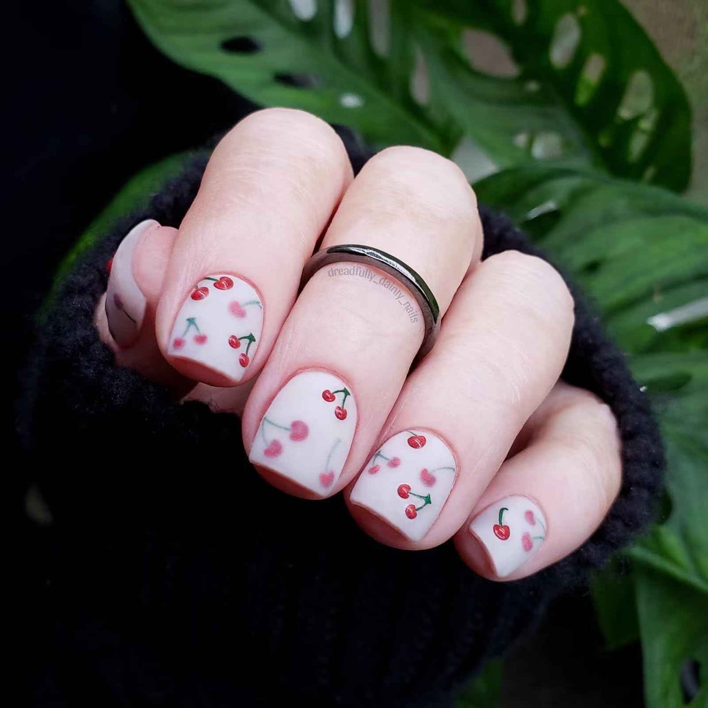 Pretty Diva Nail Art Stickers Crystal Cherry Art Nail Sticker Decals, 5D Cherries Nails Rhinestones Charms Fruit Self-Adhesive DIY Design French Tip Nail Decals