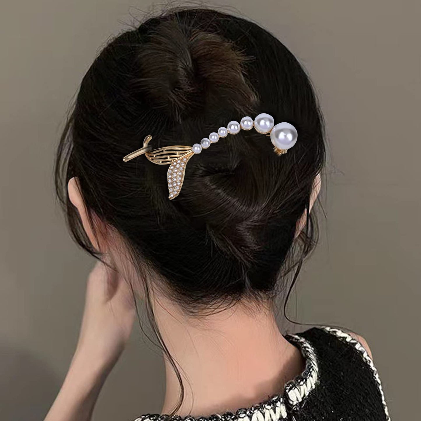 Yonchic 2-Piece Metal Pearl Hair Barrettes Clips, Simple Style Fish Tail Clip, Non Slip Elegant Retro Claw for Thin/Medium Thick Hair, Trendy Multiple Shapes Aesthetic Hair Accessories