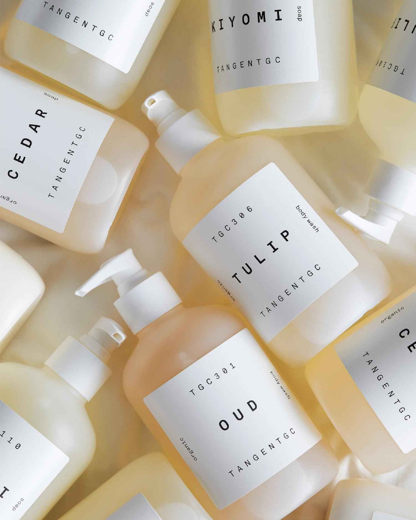 Tangent GC Yuzu Organic Hand Soap – Scented Liquid Hand Soap with Soft Citrus, Zesty Lemon & Delicate Floral Notes, Vegan, Cruelty-Free & Sustainable, Made in France, 350ml