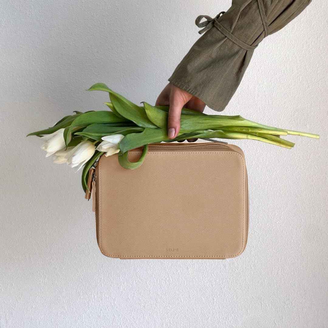 MELINE Leather Makeup Bag with Brush Holder,Travel Cosmetic Case for Women,Large Capacity Waterproof Toiletry Bag with Handle,Stylish and Durable Makeup Organizer (Khaki Brown)