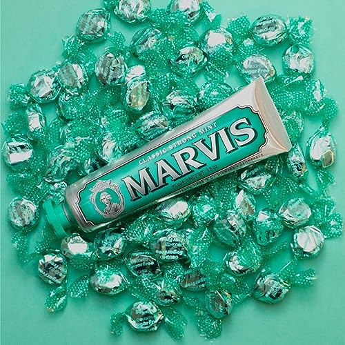 Marvis Classic Strong Mint Toothpaste, 3.8 oz (Pack of 1)