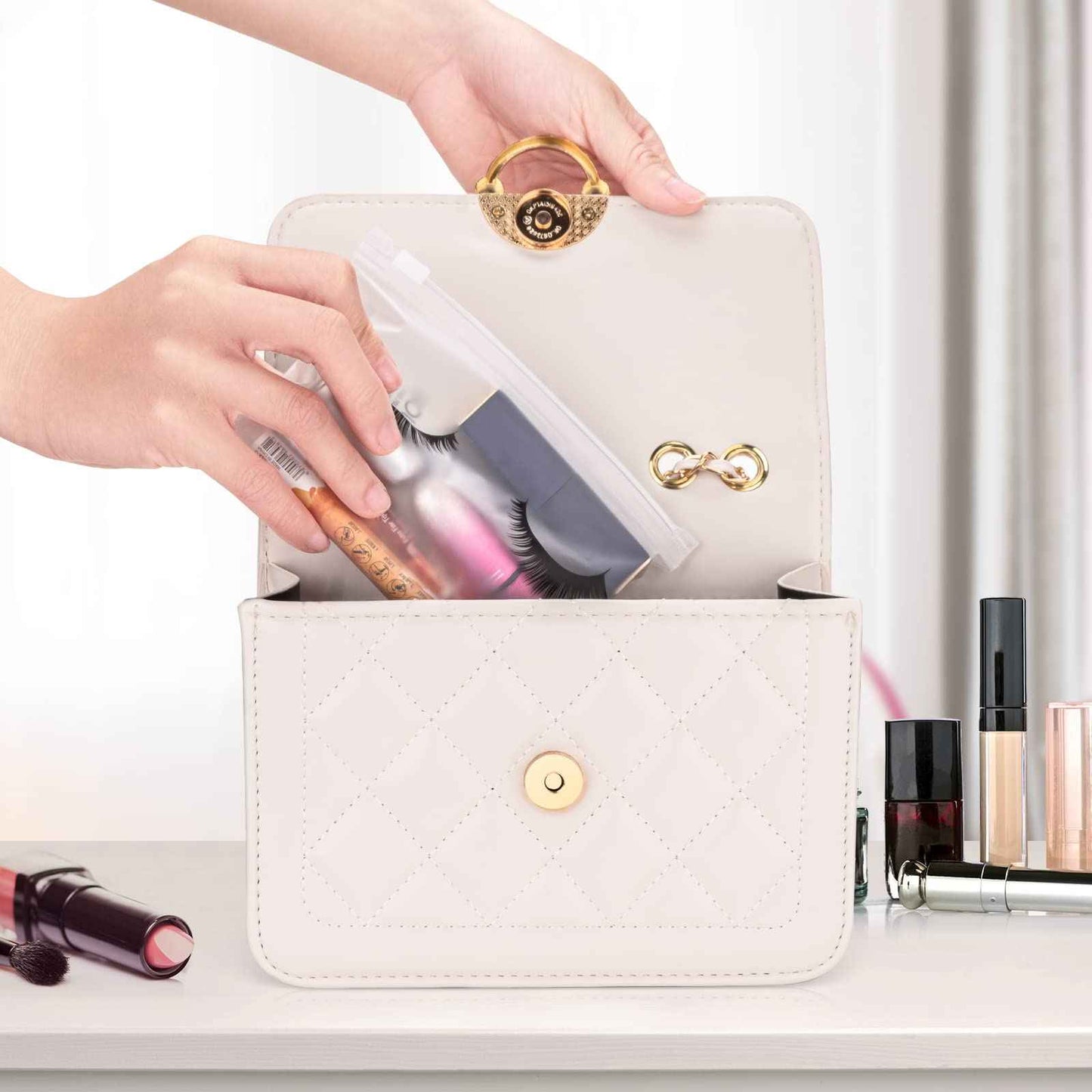 Noverlife 100PCS Eyelash Makeup Bags - Waterproof Plastic Makeup Bags with Zipper, Toiletry Pouch Cosmetic Bags for Clients