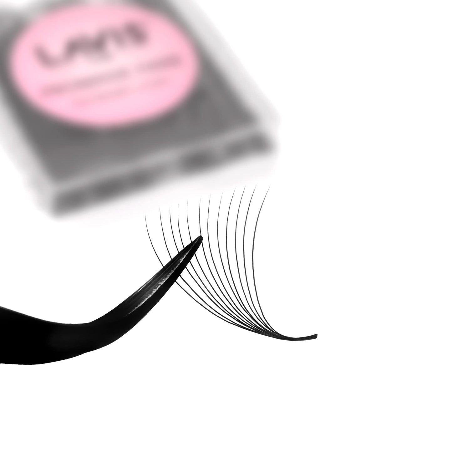 LAVISLASH 500 Promade Fans Eyelash Extension | Handmade Loose Volume Lash | Mutiple Options 3D-8D/10D/12D/14D/16D Fans | 0.03/0.05/0.07mm Thickness | C/CC/D Curl | 8-16mm Length(12D-0.03-D-16mm)