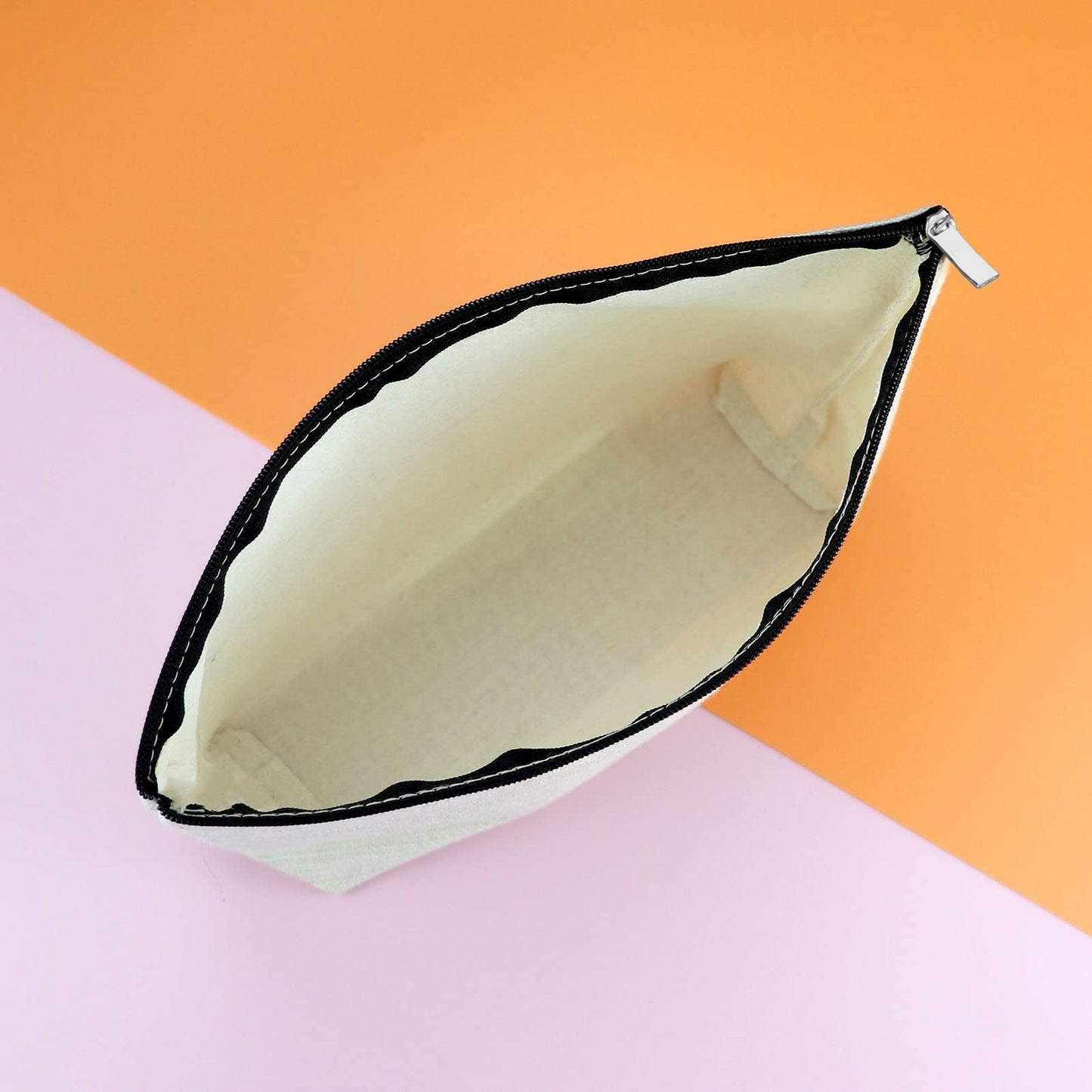 Gfhzdmf Sewing Gift for Women Quilter Gifts for Dog Lover Makeup Bag Seamstress Gift for Sewers Cosmetic Bag Sewing Machine Gifts for Dog Mom Owner Quilters Travel Pouch