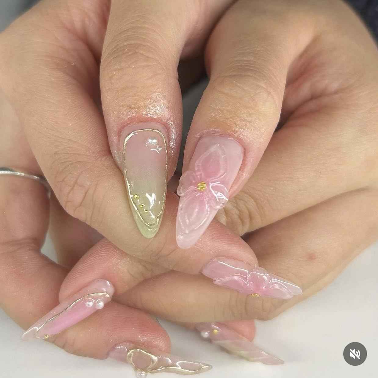 Set Clear Gel 3D Flowers Nails Charms Plain No Rhinestone Gems Handmade by Gel, Design For Medium & Long Nail,3D Flower Nail Art Floral Salon Decor For Women (Set Mix 24, Mix)