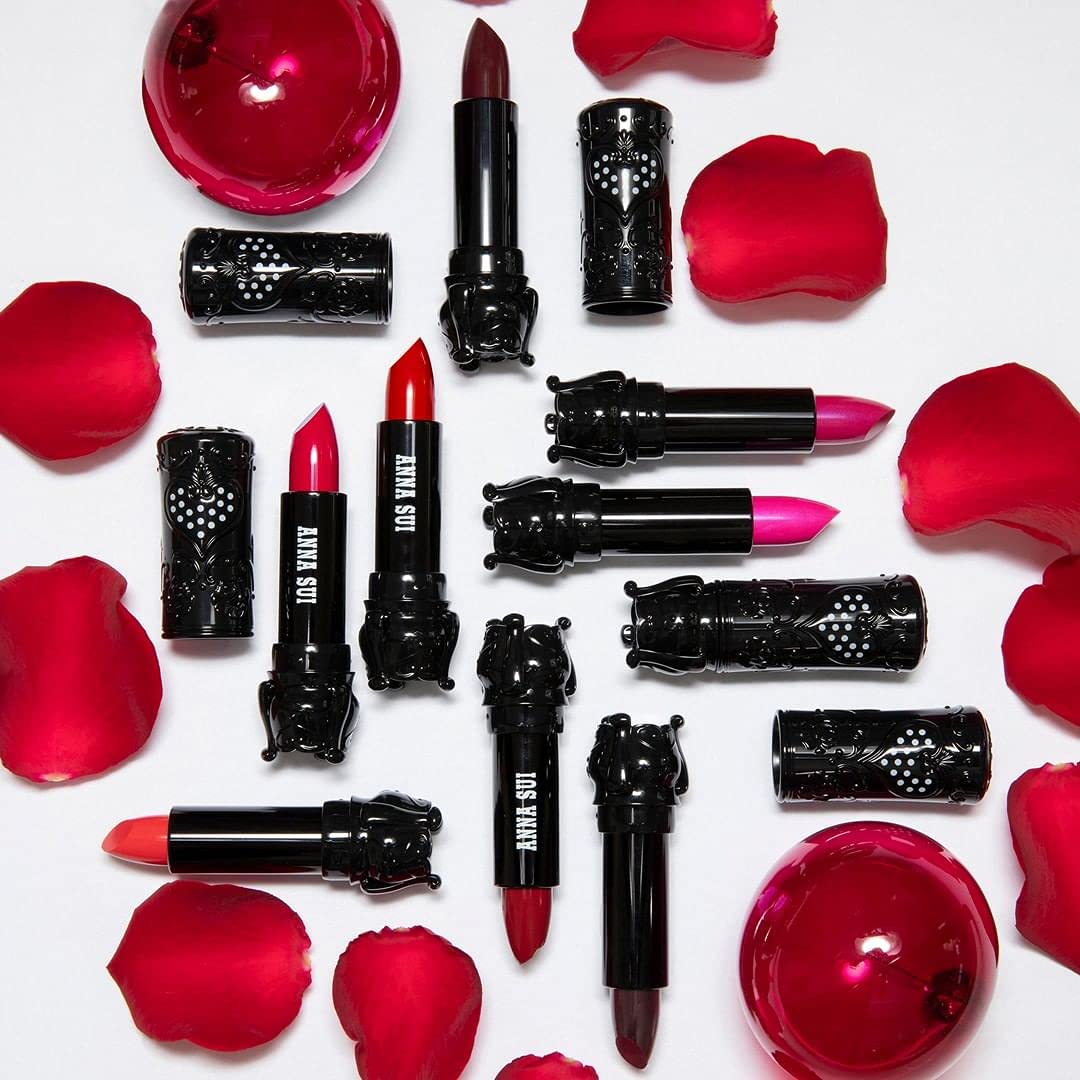 ANNA SUI Black Lipstick Rouge S - Vibrant Color That Lasts All-Day - Moisturizes - Allows for Effortless Application - 401 Magenta Red - 0.12 oz.