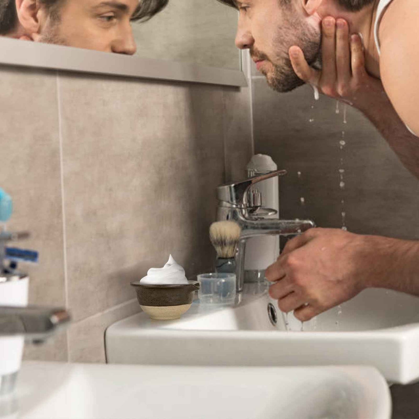 Linkidea Inside Rough Ceramic Texture Shaving Bowl, Shaving Soap Lather Cup for Men, Beard Wet Razor Shave Cream Bowl (Black)